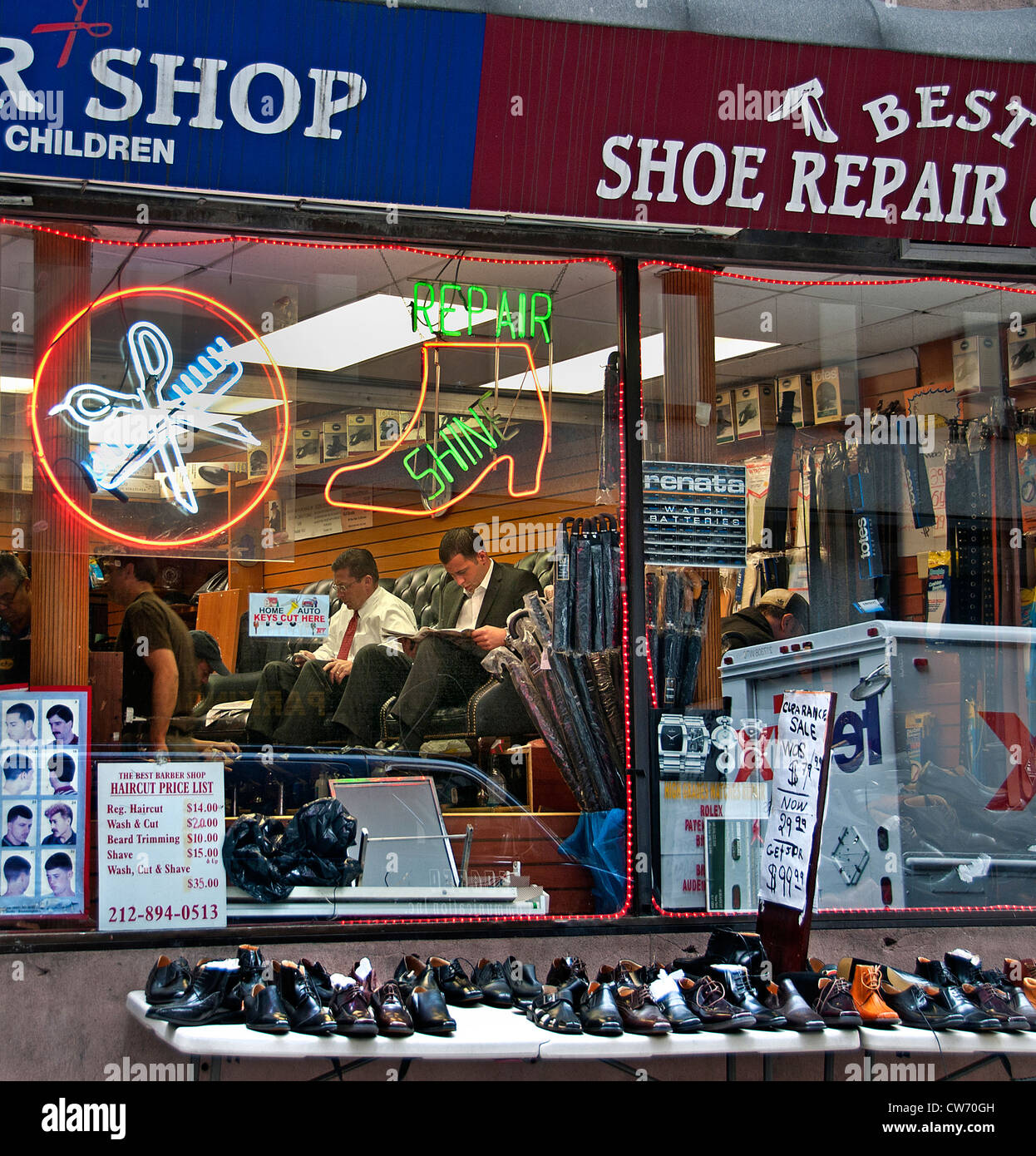 Barber Shop Lustrascarpe riparare il Distretto Finanziario di Manhattan vicino a Wall Street a New York City Foto Stock