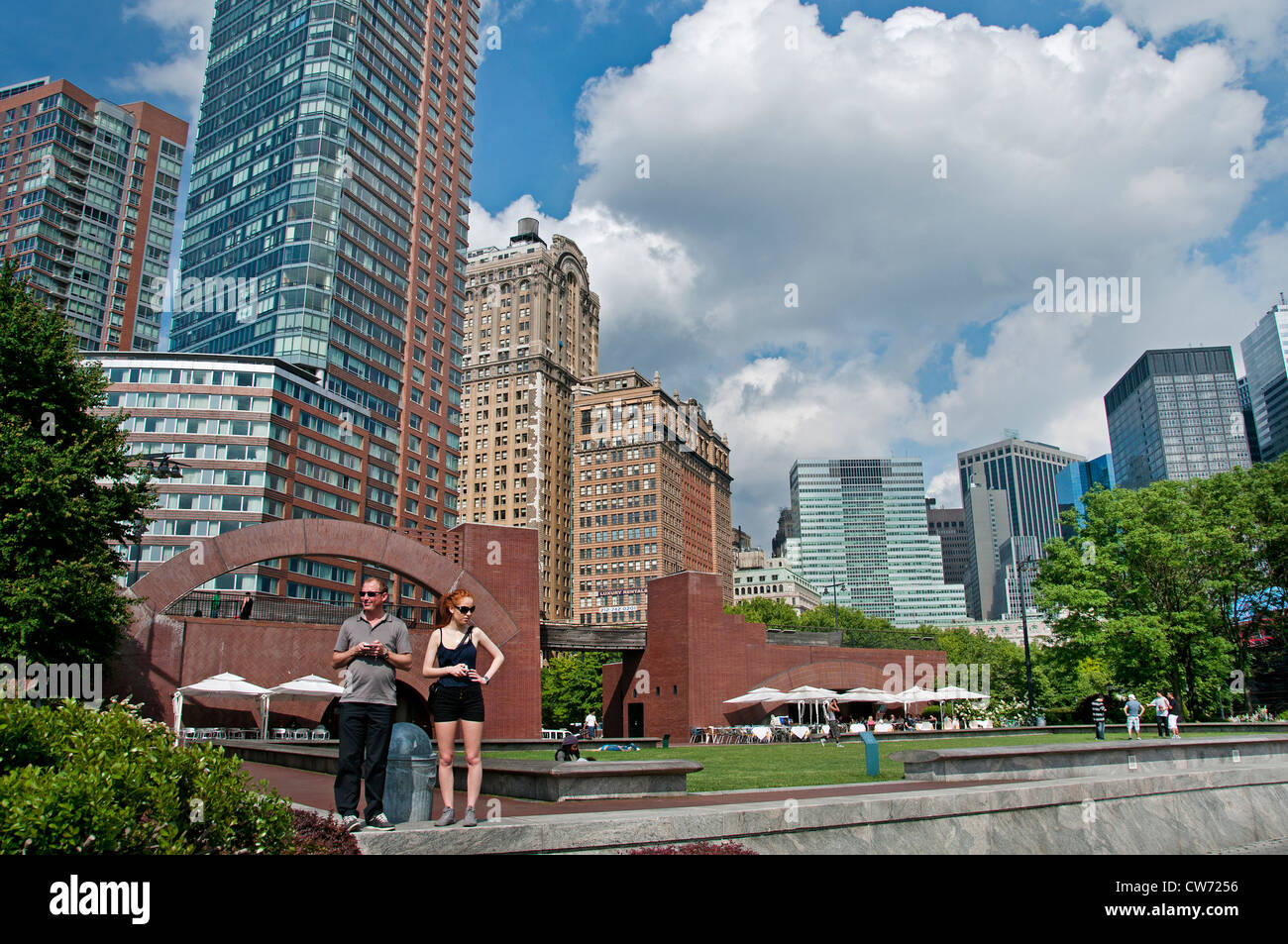 Robert F Wagner Jr Park New York City Financial District di Manhattan Gigino Ristorante Foto Stock