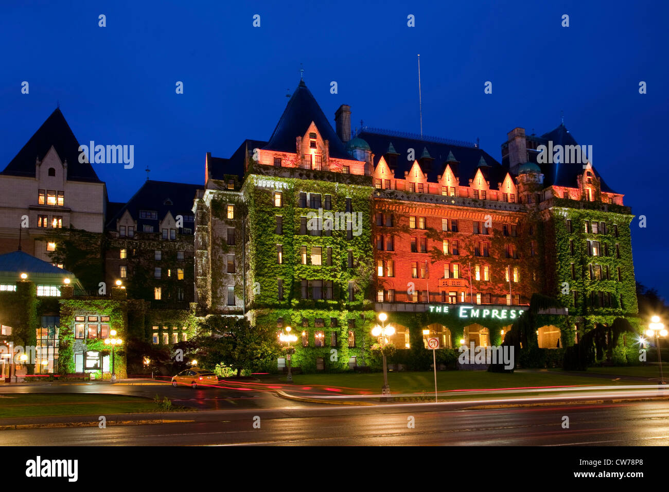 Illuminata Empress Hotel notte iat, Canada, British Columbia, Victoria Foto Stock