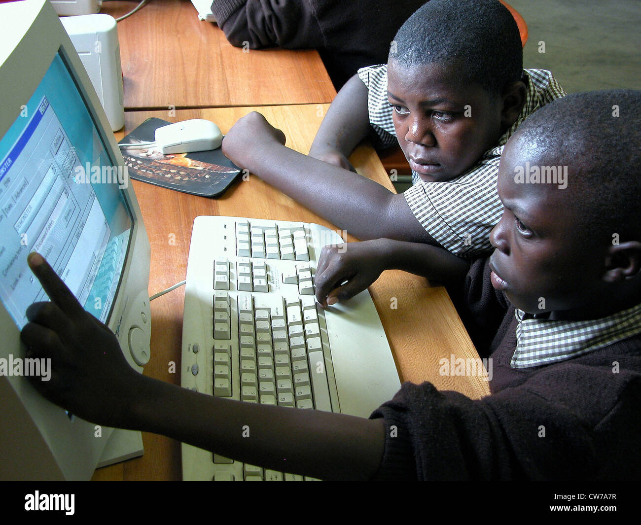 Istruzioni di computer nel Villaggio SOS in Zambia, dello Zambia, Lusaka Foto Stock