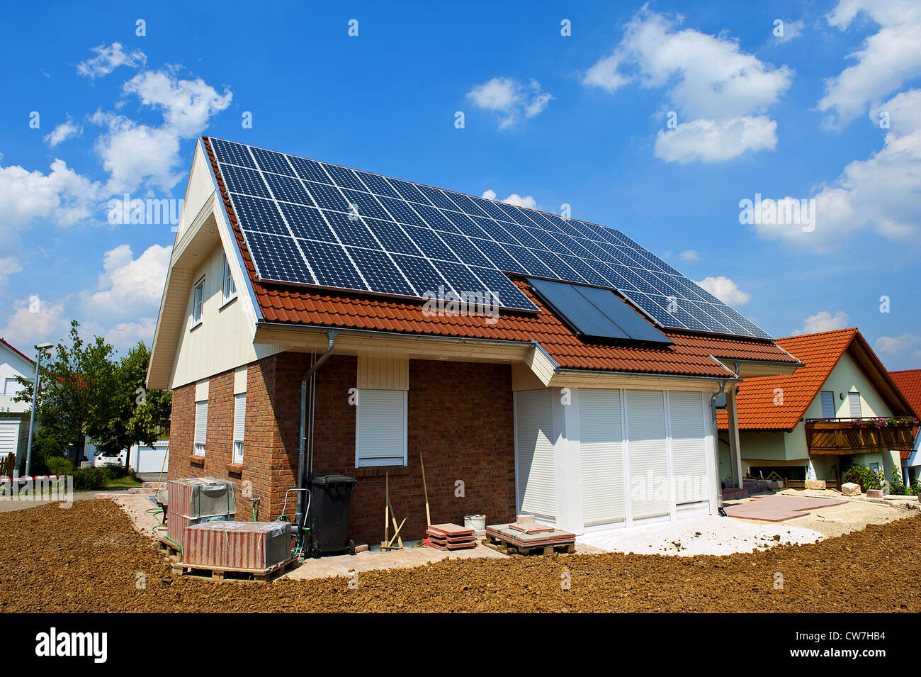 Tetto fotovoltaico sul sistema home, Germania Foto Stock