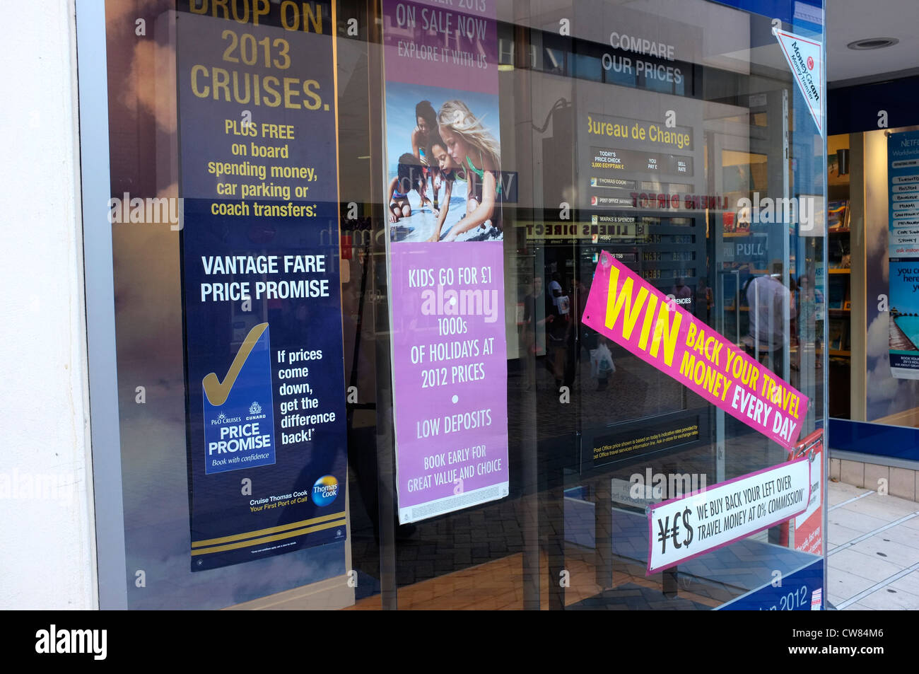Thomas Cook Travel agent visualizzazione finestra di bromley kent Regno Unito 2012 Foto Stock