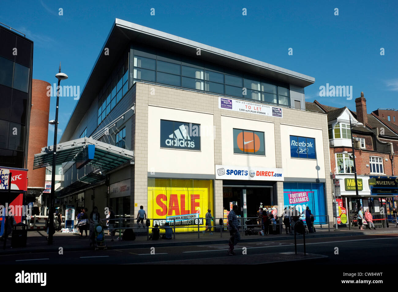 Sport retail diretto shop città di Bromley kent Regno Unito 2012 Foto Stock