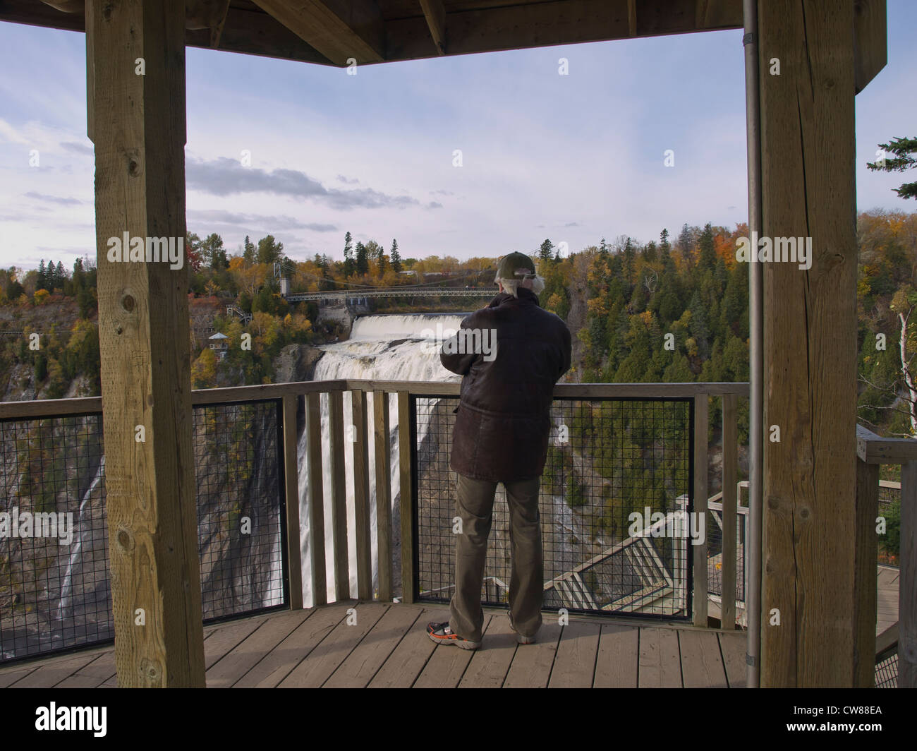 Montmorency cade nella periferia della città di Québec ha molti punti di vista per vedere le cascate da tutte le angolazioni Foto Stock