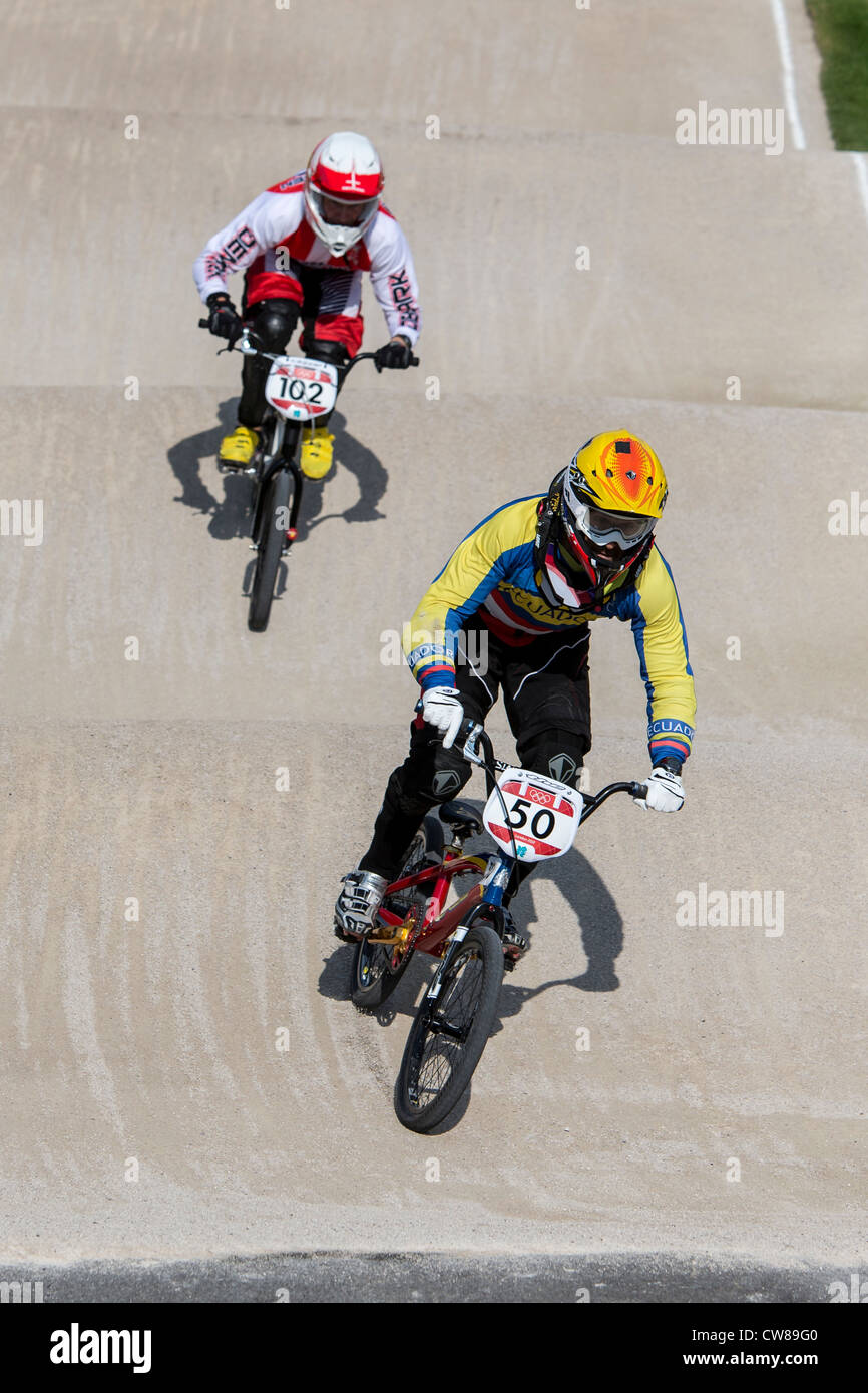 EA FALLA BUCHELY (ECU) #50 in azione in uomini del ciclismo BMX evento presso le Olimpiadi estive di Londra, 2012 Foto Stock