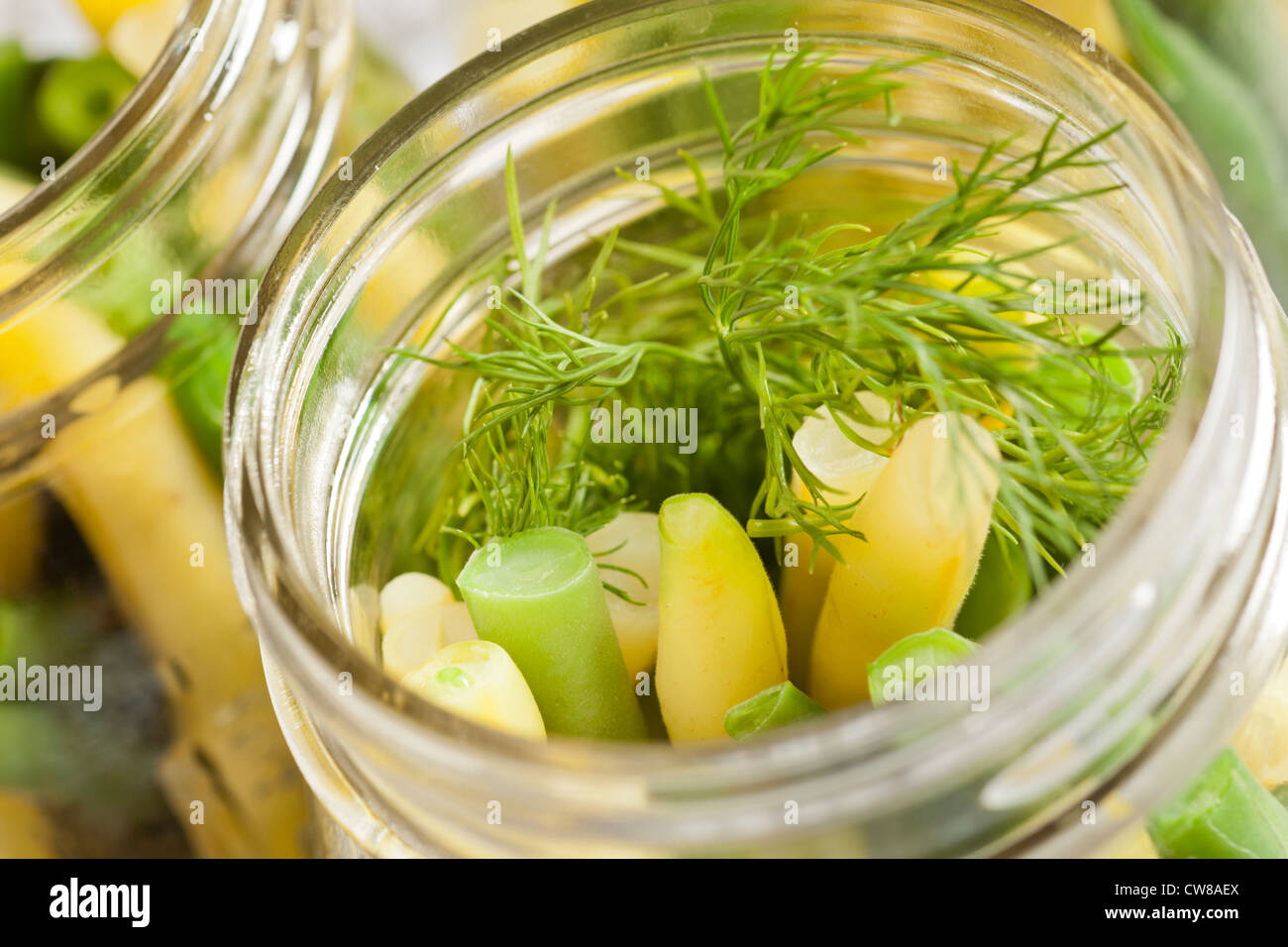 Fagiolini confezionate in vasetti di vetro per la casa canning Foto Stock