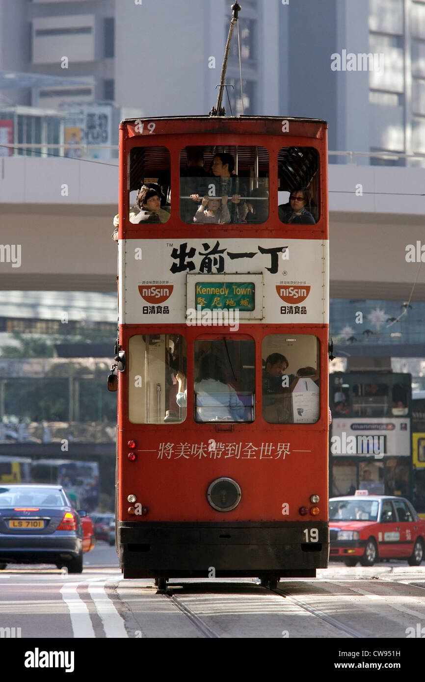 Hong Kong, una fermata del tram Foto Stock