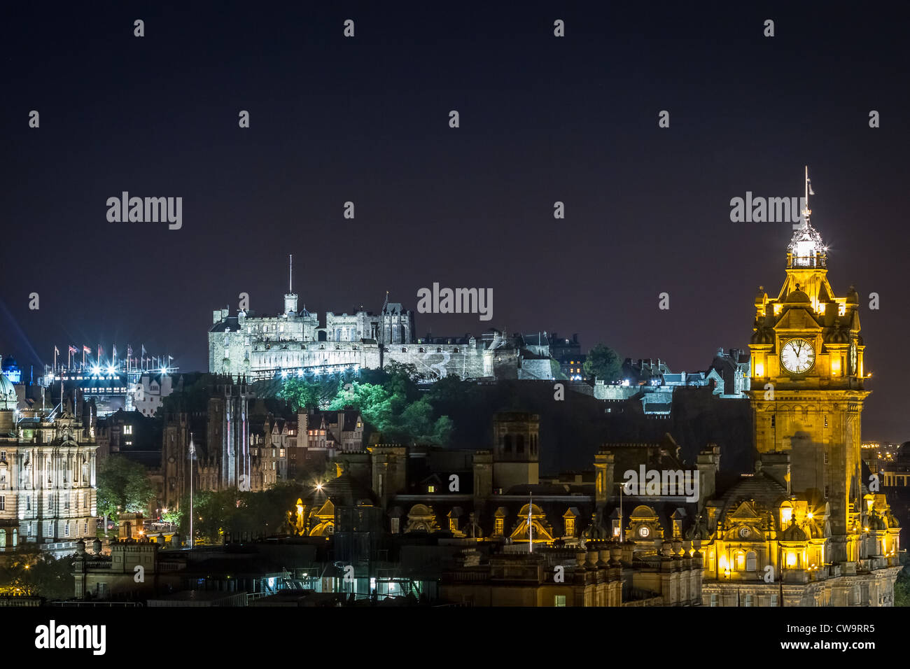 Citylight di Edimburgo di notte Foto Stock