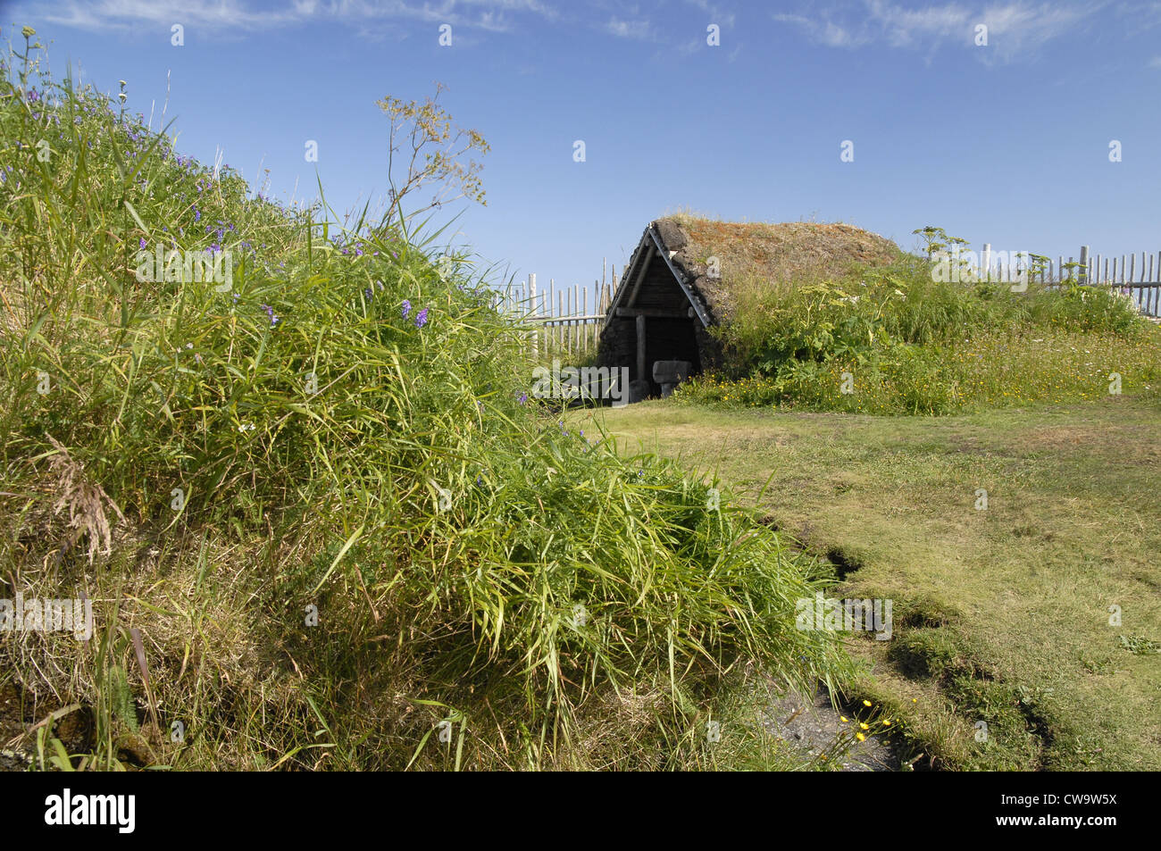 Ricostruito Viking edifici presso l'Anse aux Meadows, Terranova Foto Stock