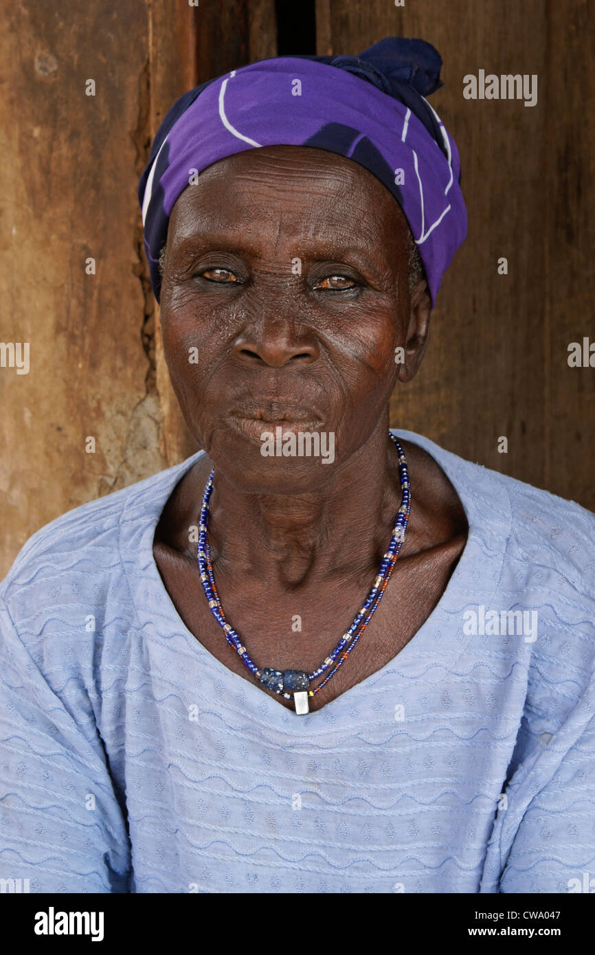 Donna anziana del Gambaga, Ghana Foto Stock
