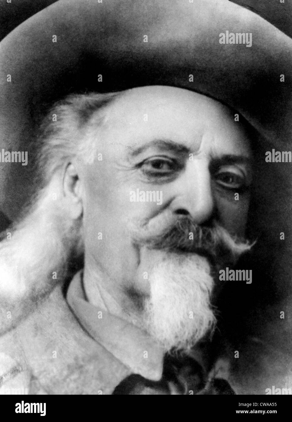 L'ultima foto di William "Buffalo Bill Cody, circa 1917. La cortesia: Archivi CSU/Everett Collection Foto Stock