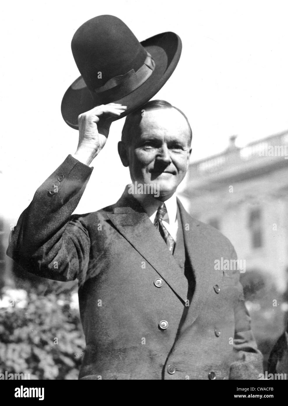 Presidente Calvin Coolidge, dopo essere stato un membro onorario della Smoki tribù indiana in Prescott, Arizona, c. 1924. Foto Stock