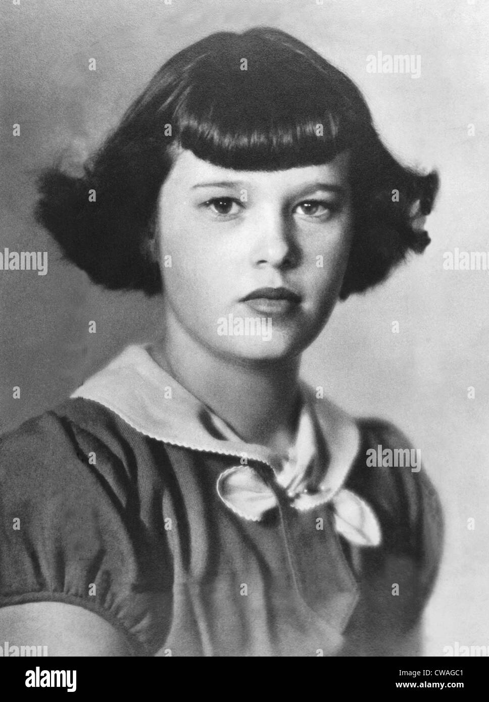 Gloria Vanderbilt, American socialite, a tredici anni, circa 1937. La cortesia: Archivi CSU/Everett Collection Foto Stock