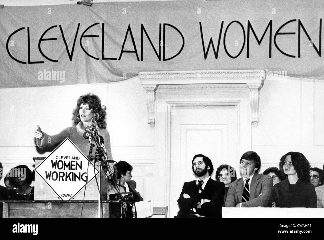 Jane Fonda, parlando ai sostenitori di 'Cleveland Donne " di lavoro gruppo, Cleveland, OH, ca. 1979. La cortesia: CSU Archivi / Foto Stock