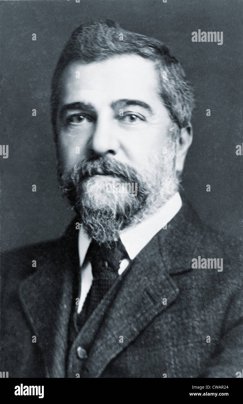 Louis Comfort Tiffany (1848-1933), hanno raggiunto i suoi più grandi successi artistici nel suo Art Nouveau lavori di vetro. Egli era il figlio di Foto Stock