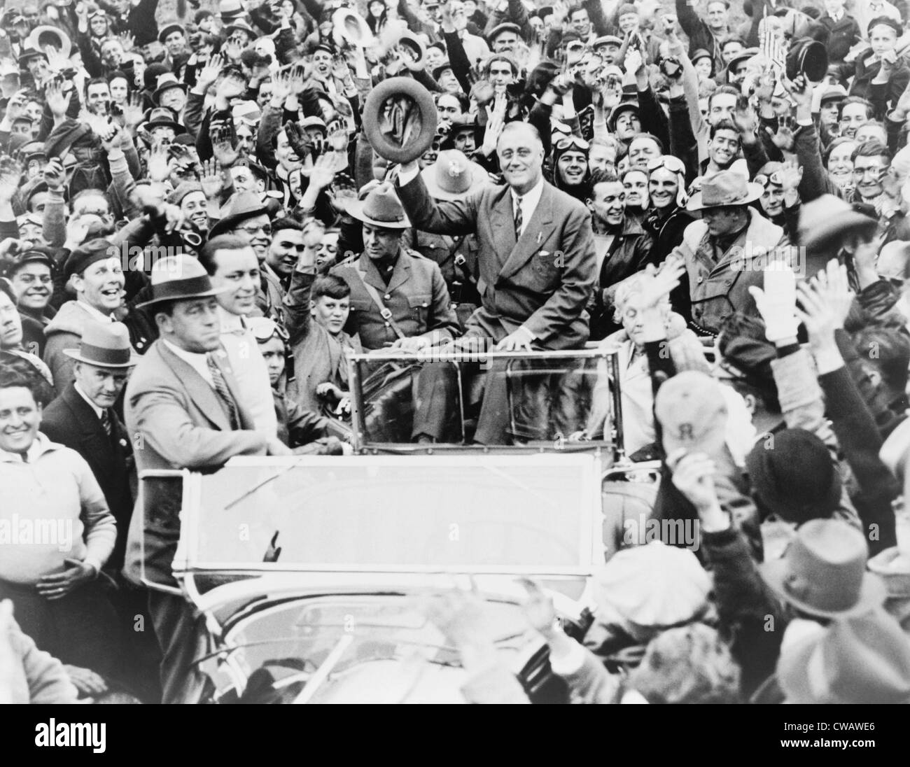 Franklin D. Roosevelt (1882-1945), la campagna elettorale per le presidenziali contro incombente Herbert Hoover. Un paraplegico dalla poliomielite, la sua Foto Stock