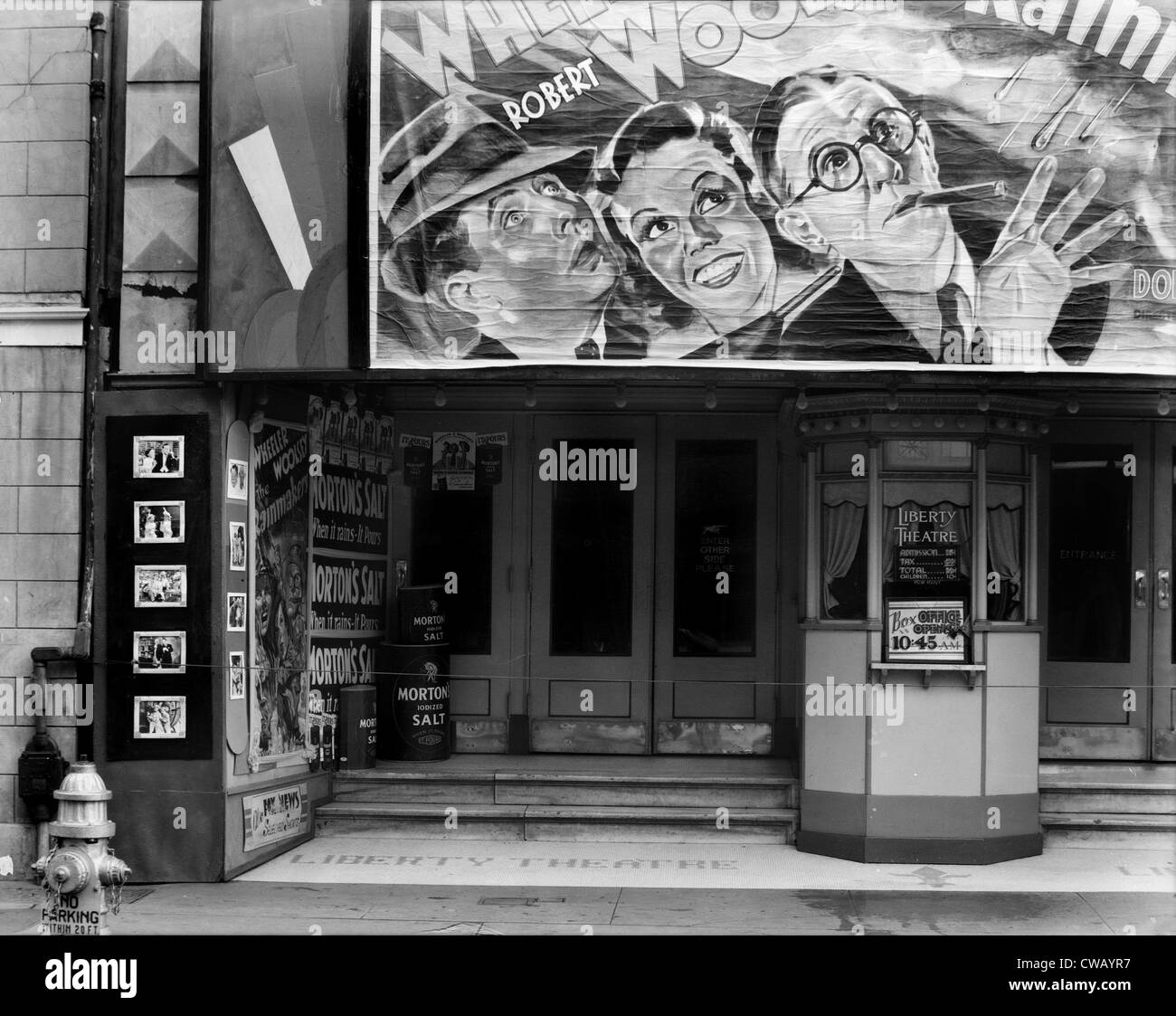 Movie Theater su Saint Charles Street, Liberty Theatre, mostrando la RAINMAKERS, con Bert Wheeler, Dorothy Lee, Robert Woolsey, Foto Stock