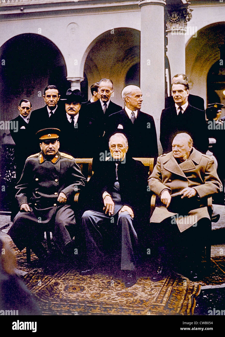 La Conferenza di Yalta, (seduto) Joseph Stalin, Franklin D. Roosevelt, Winston Churchill, Febbraio 1945 Foto Stock