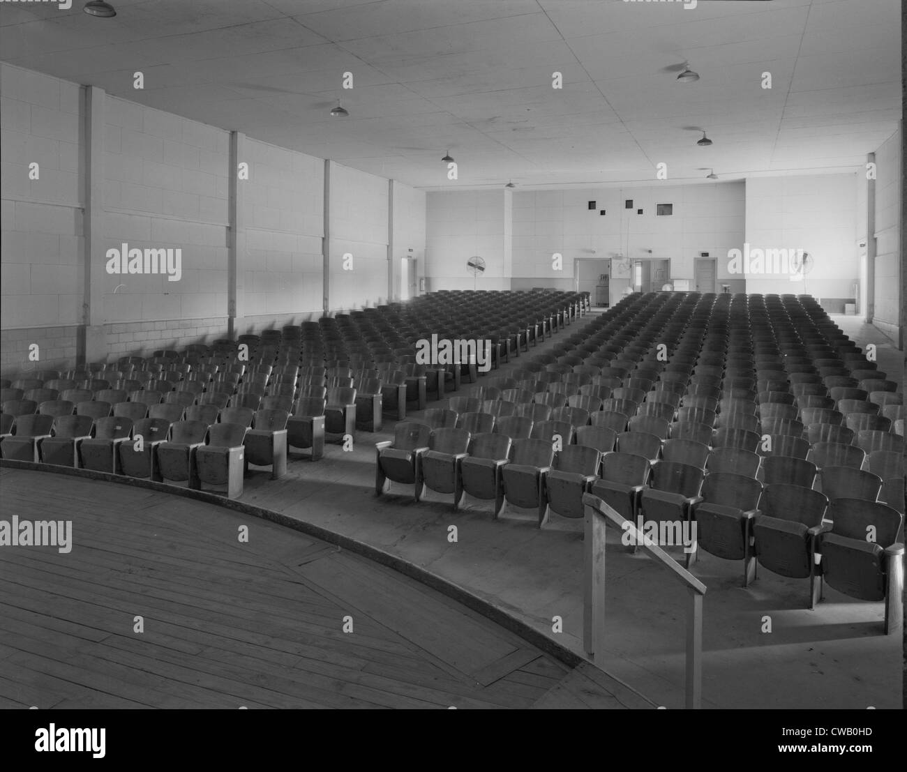 Teatri e Cinema, il Fort McCoy edificio, costruito nel 1942, Sud Undicesima Avenue & Sud B Street, Sparta, Wisconsin, circa Foto Stock