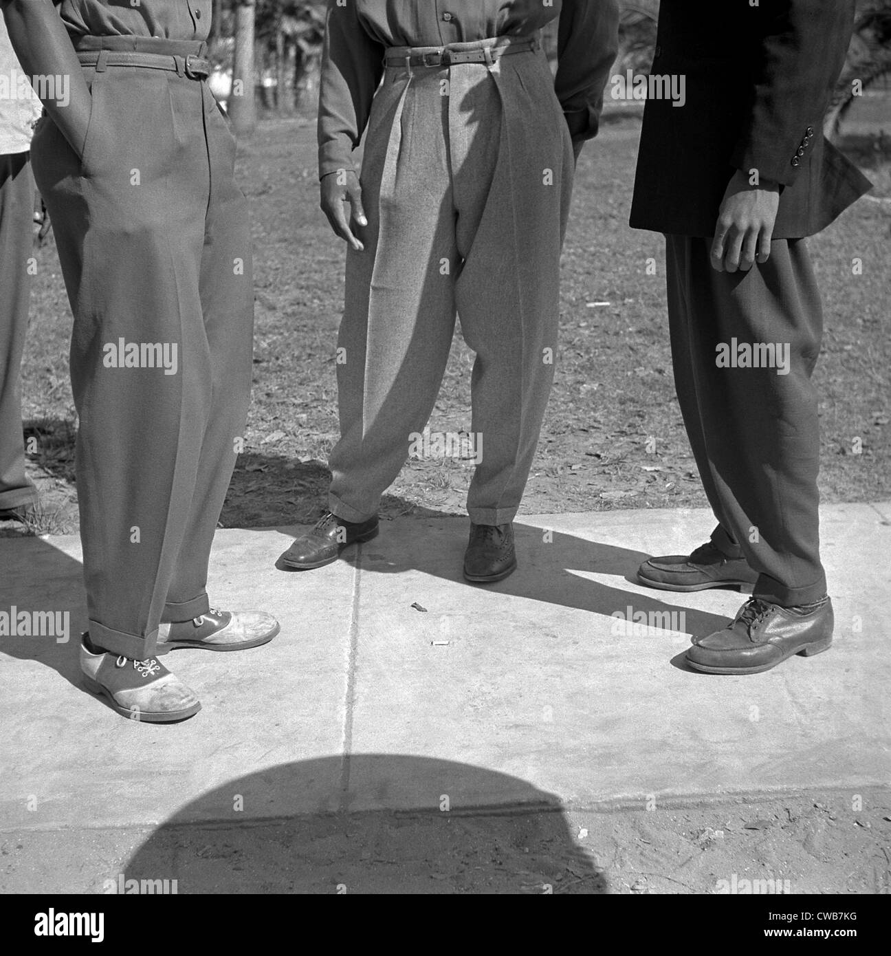 Il 'Zoot Suit' pantaloni stile, chiamato tramas, di tre African American college gli studenti al Collegio Bethune-Cookman. Il Foto Stock