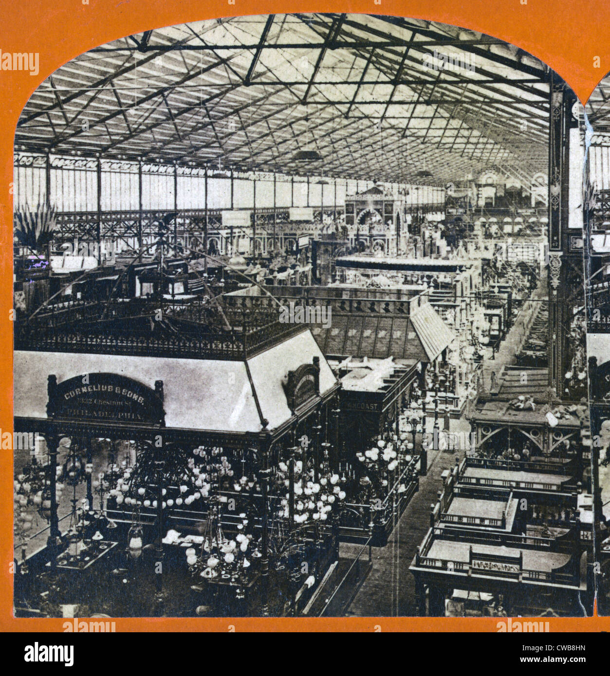 Philadelphia, l'esposizione internazionale 1876. Vista interna delle esposizioni nell'edificio principale. Foto Stock