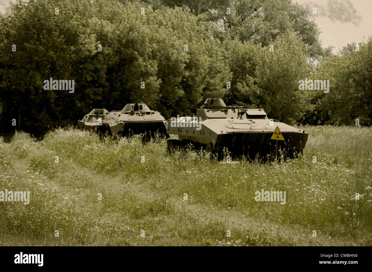 Abbandonato per il trasporto militare con elevato livello di radiazioni dopo l'incidente nucleare di Chernobyl liquidazione Foto Stock