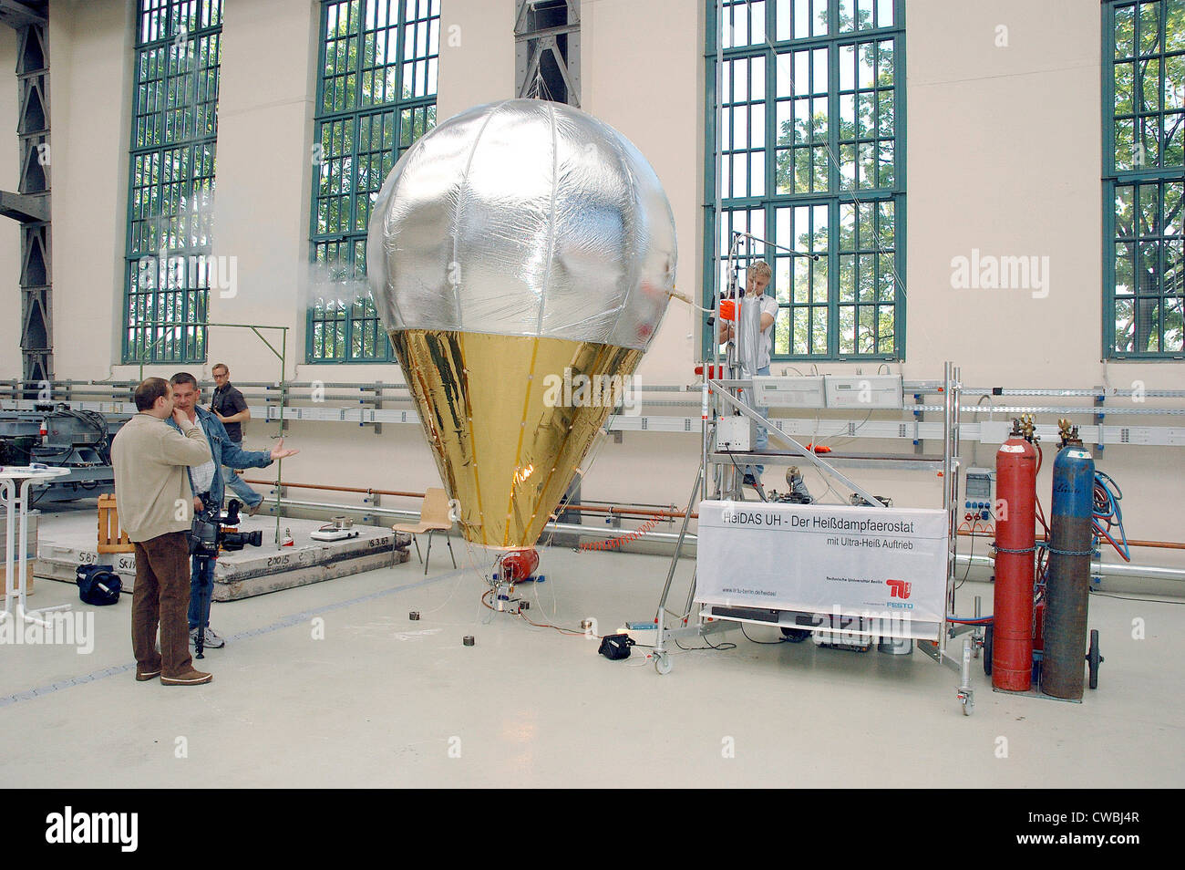 Heissdampfaerostat - un palloncino azionato con vapore surriscaldato Foto Stock