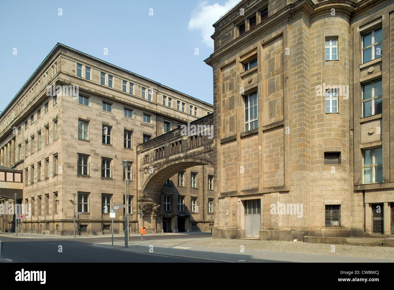 Berlino, Ufficio federale per i servizi centrali e irrisolta la tassazione sui beni capitali Foto Stock