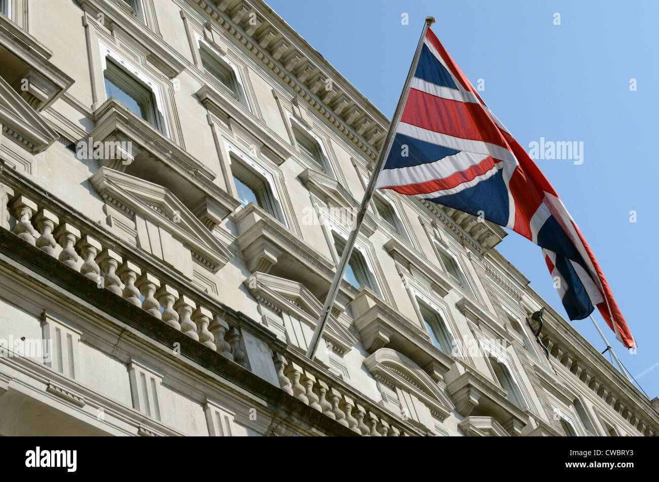 Cavalleria e protezioni Club presso 127 Piccadilly, Londra, Inghilterra Foto Stock