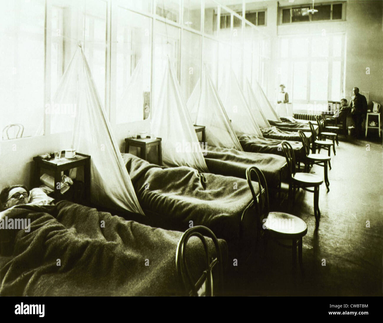 Un influenza ward a U. S. Esercito di ospedale da campo a Aix-les-Bains, Francia durante l'influenza spagnola epidemia del 1918-19. Foto Stock