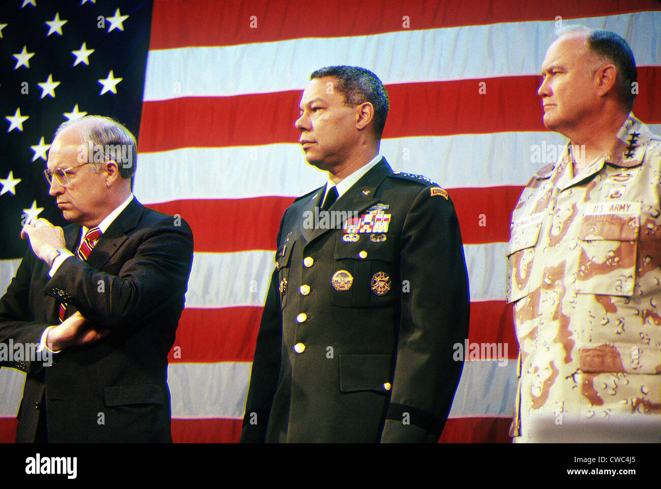 Il Segretario della Difesa Richard Cheney gen. Colin Powell Presidente Comune di capi di Stato Maggiore e gen. Norman Schwarzkopf Commander U.S. Foto Stock