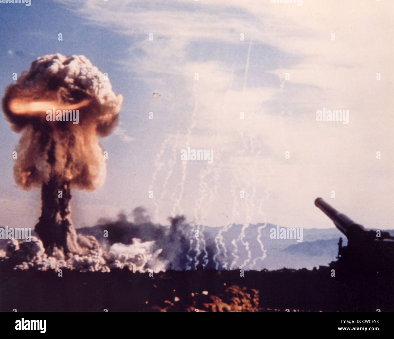 Il GRABLE graniglia utilizzata un 280mm pistola di artiglieria al fuoco a 15 kiloton shell nucleare. 12 ufficiali erano solo 1,830 metri, e un altro Foto Stock