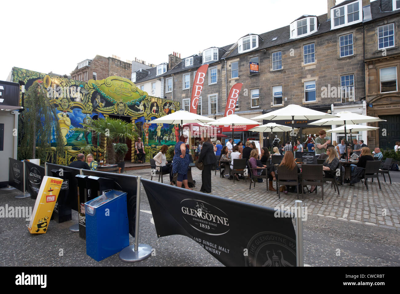 La famosa Spiegeltent Edinburgh Fringe Festival luogo George st street Scotland Regno Unito Regno Unito Foto Stock