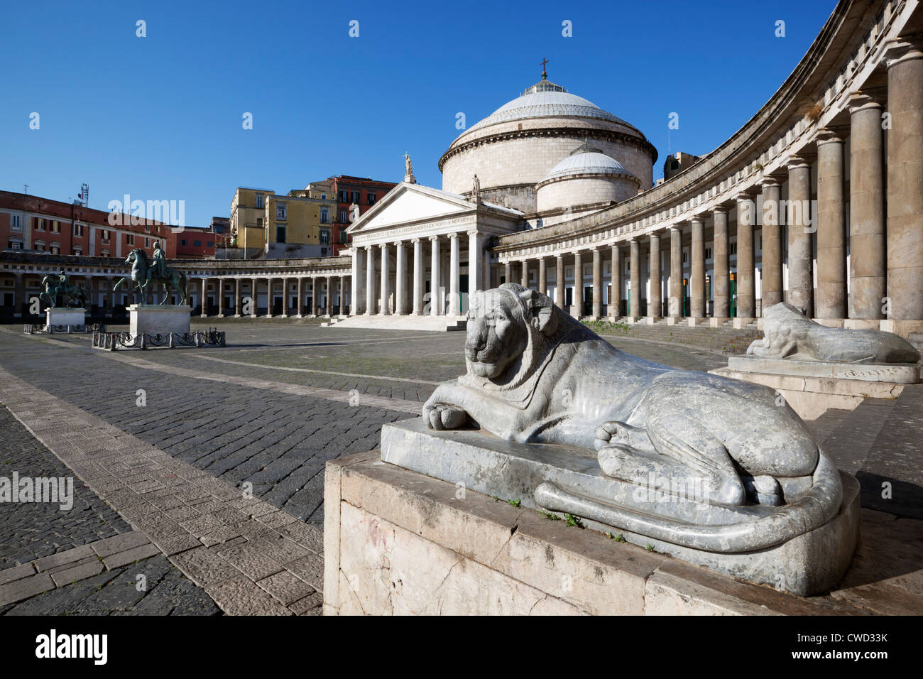 Piazza del Plebiscito e la chiesa di San Francesco di Paola Foto Stock