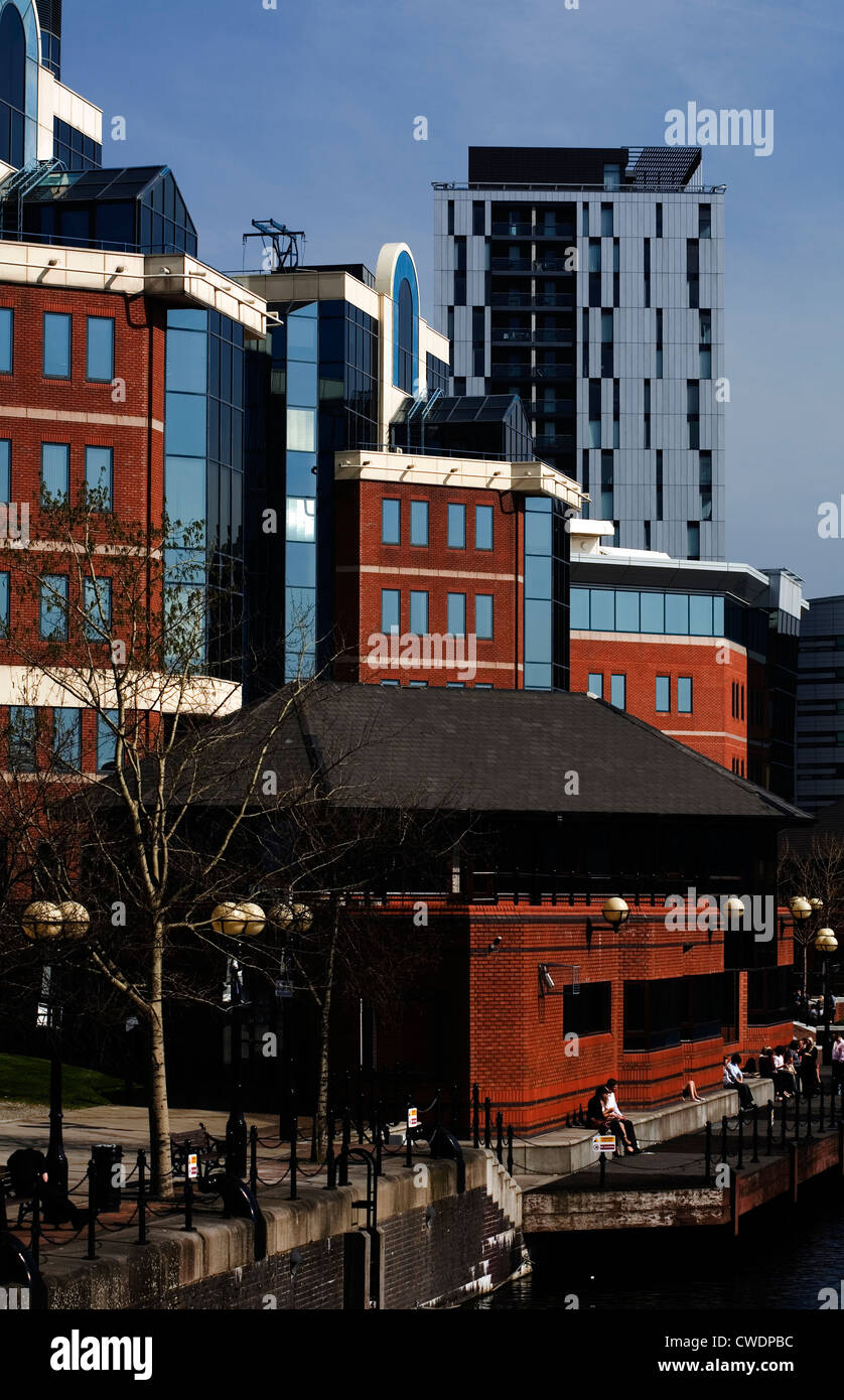 La Victoria Building Erie Basin Salford Quays Salford Greater Manchester Inghilterra England Foto Stock