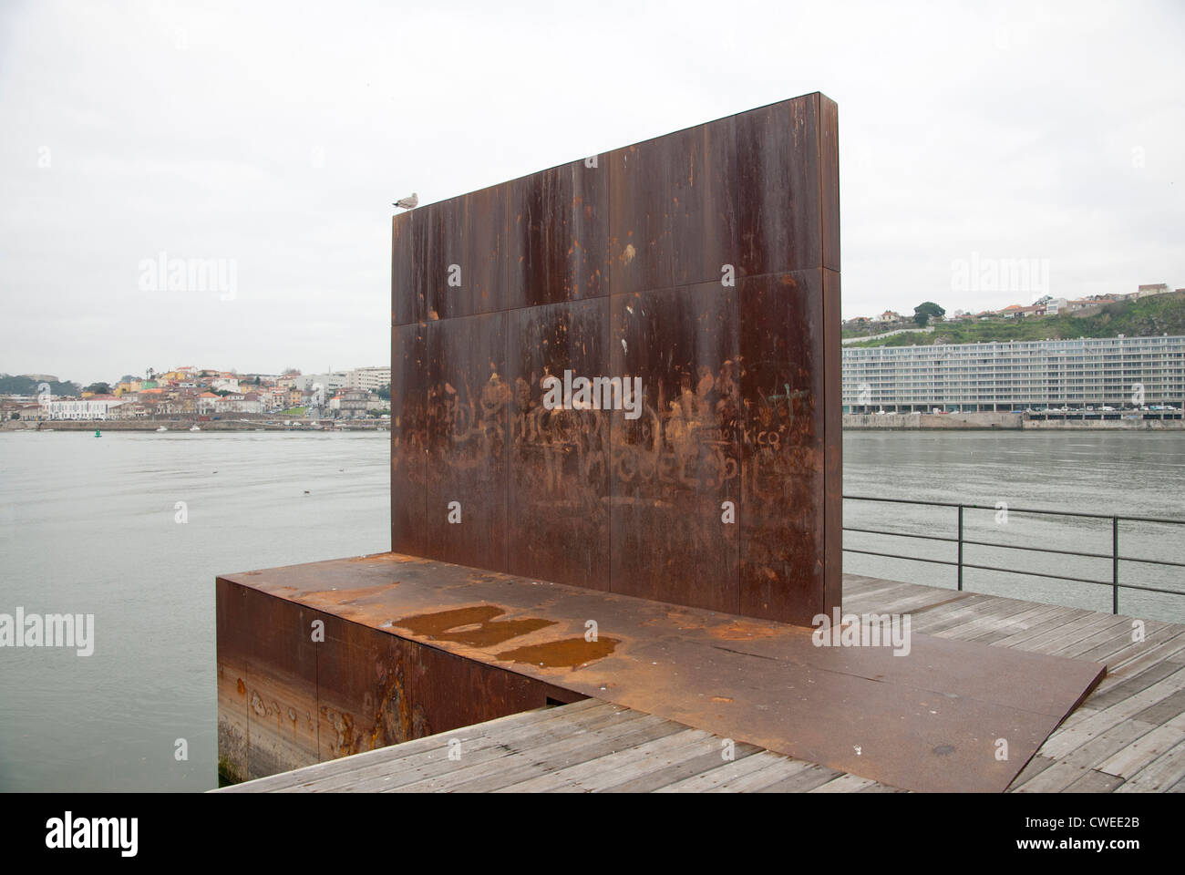 Porto Ferro Afurada simbolo ruggine - Fiume Douro - Porto Portogallo Foto Stock