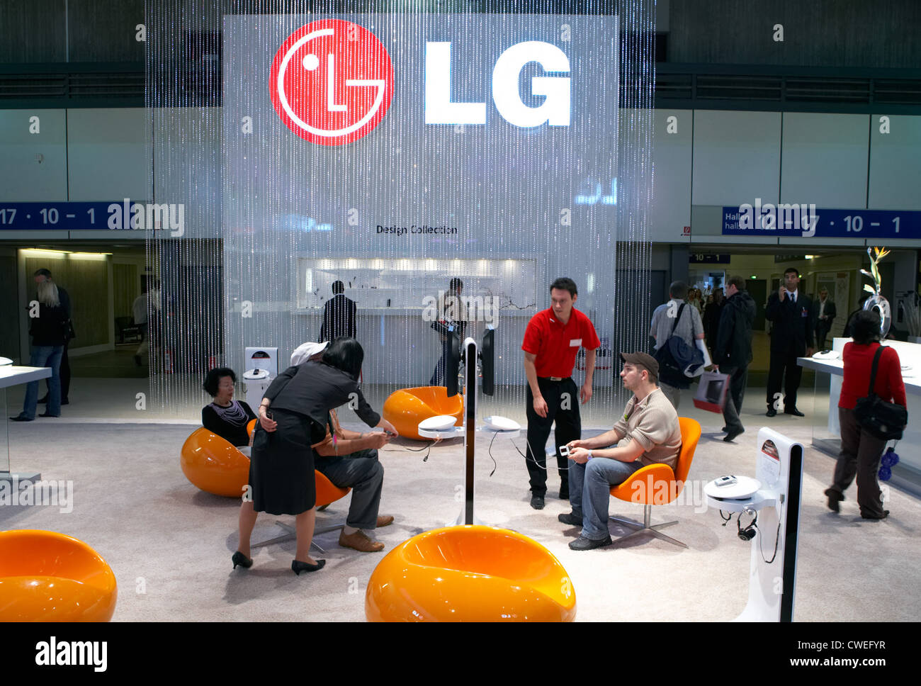 Berlino - la società coreana LG stand al IFA Foto Stock