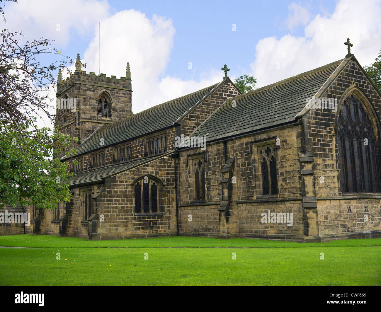 La chiesa parrocchiale di tutti i santi a Ilkley nel West Yorkshire Inghilterra Foto Stock