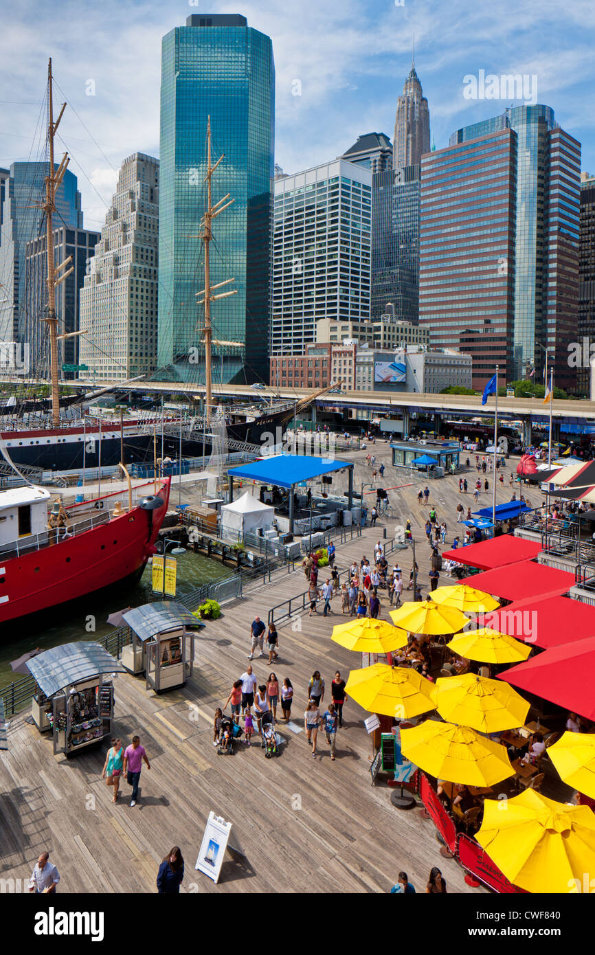 Pier 17, South Street Seaport, la parte inferiore di Manhattan, New York City Foto Stock