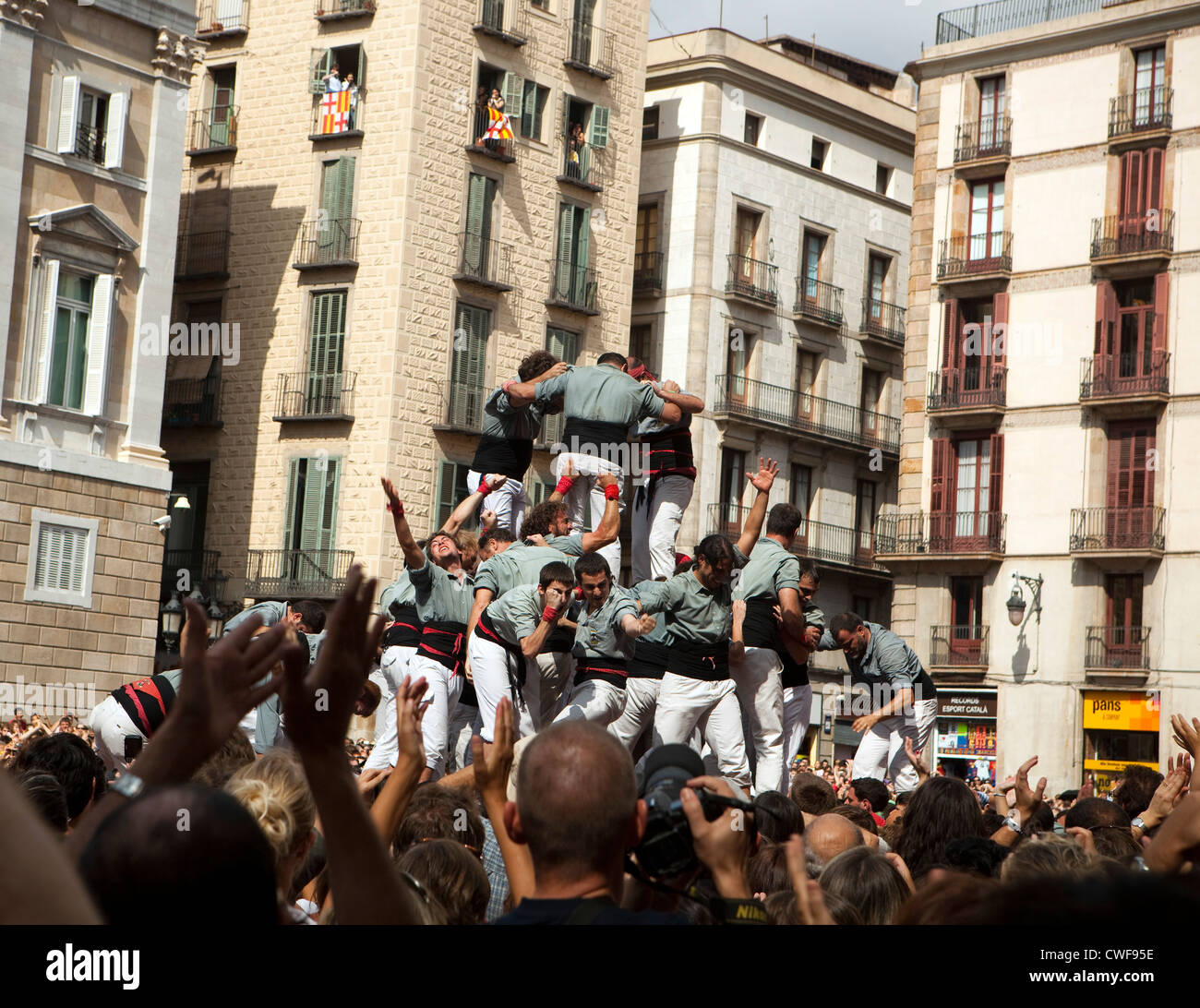 Un Castell (umani Castel) La merce festival, Barcellona, Spagna Foto Stock