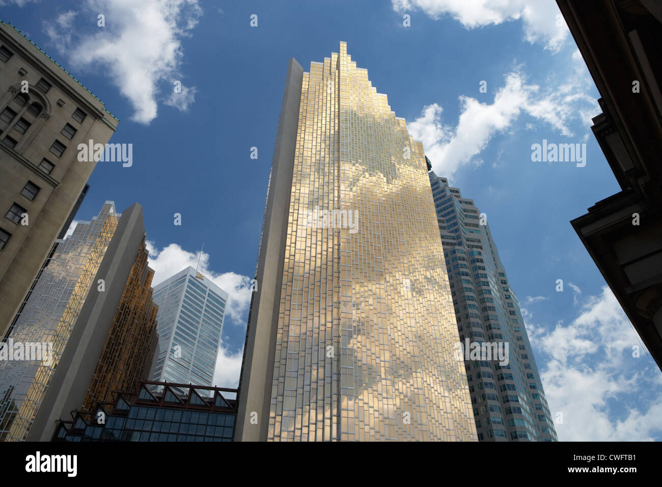 Toronto - Torre della banca di RBC Financial Group Royal Bank Plaza South Foto Stock