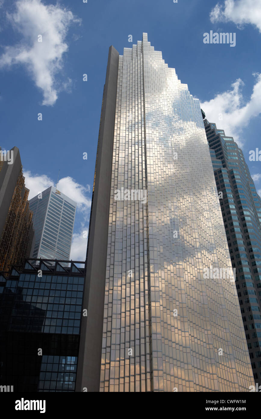 Toronto - Torre della banca di RBC Financial Group Royal Bank Plaza South Foto Stock