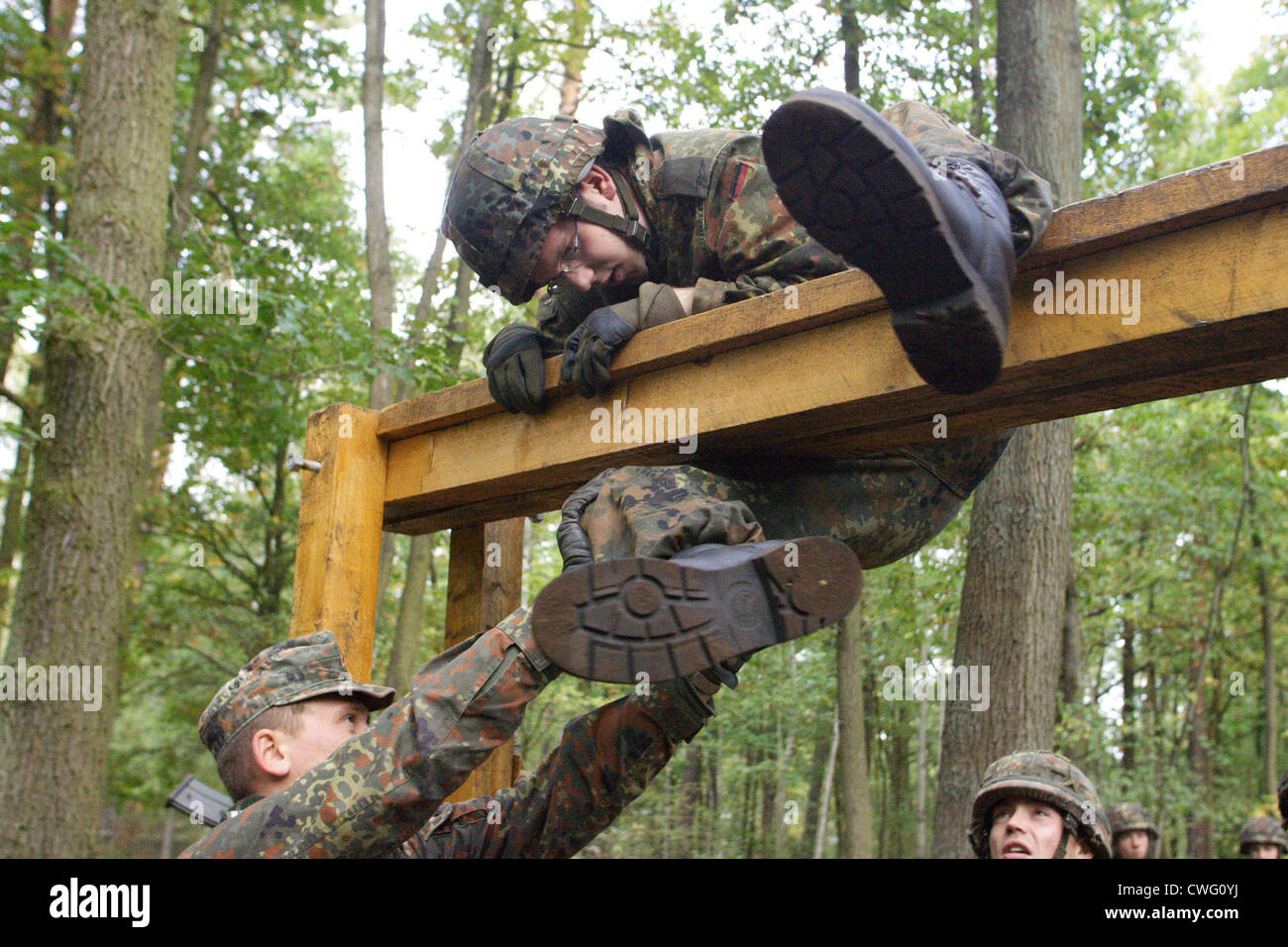 Formazione di base per l'esercito Foto Stock