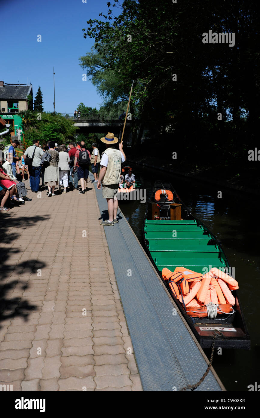 Les Hortillonnages,barque un cornet,Amiens,Somme,Picardie,Francia Foto Stock