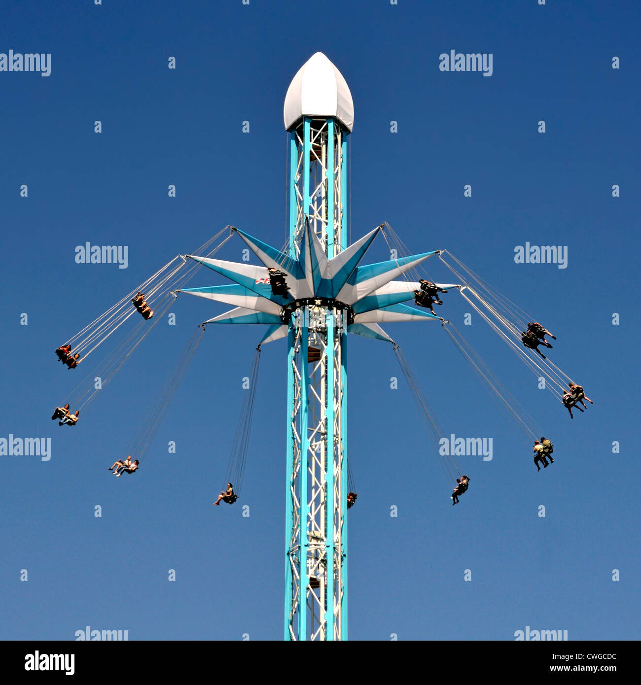 Star Flyer sedia aumento marcia alta sopra la Jubilee Gardens Foto Stock