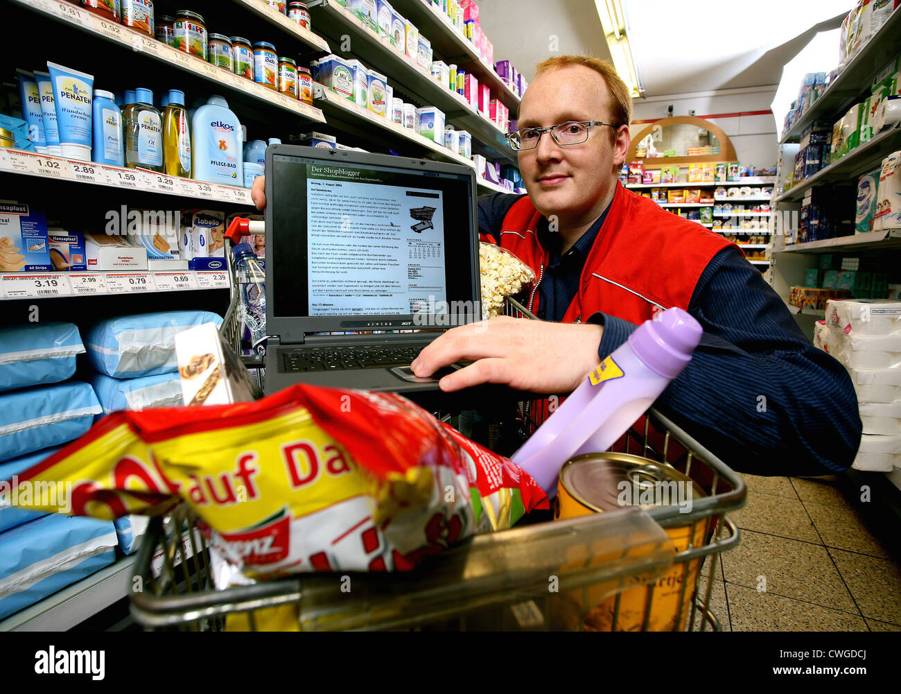 Bjoern Harste, gestione di mercato di Spar e operatori di shopblogger.de Foto Stock