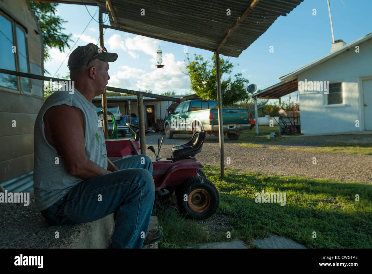 Storyteller presso il magazzino generale, Stillwell Ranch, vicino al parco nazionale di Big Bend, Texas. Foto Stock