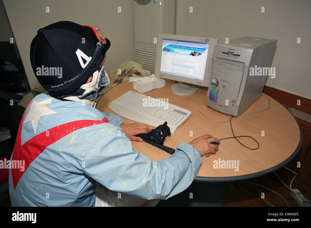 Seoul, Jockey che naviga in Internet Foto Stock