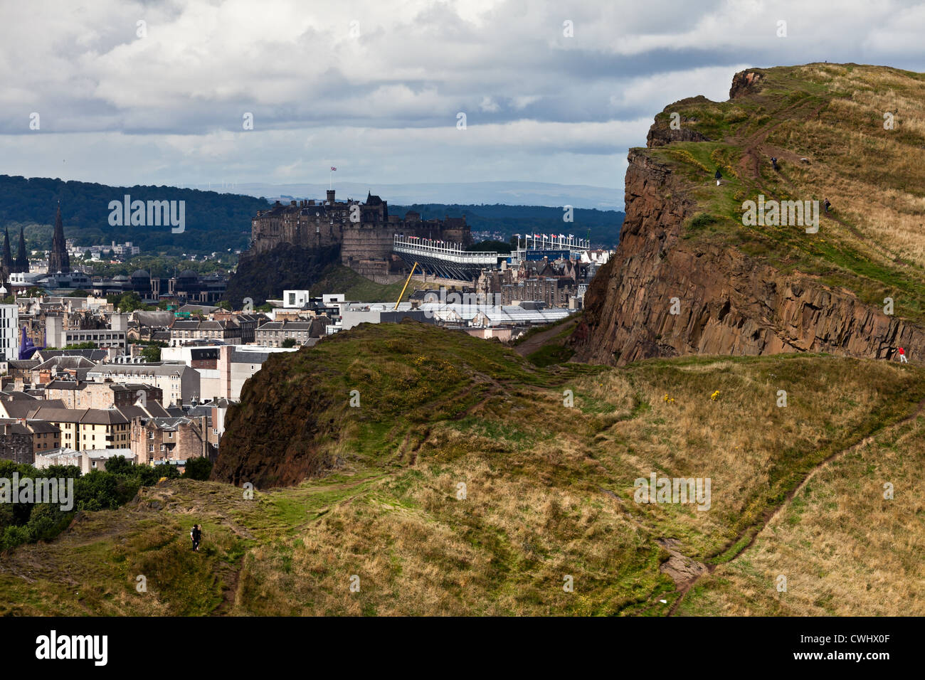 Il Castello di Edimburgo da Arthur del posto di guida Foto Stock