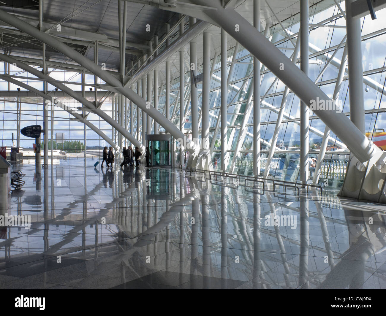 Arrivi in aeroporto Aeroporto Porto Portogallo Foto Stock